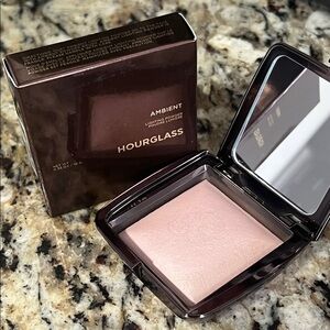 💋🍭Hourglass Ambient Lighting Powder Mood Light Full Size NIB